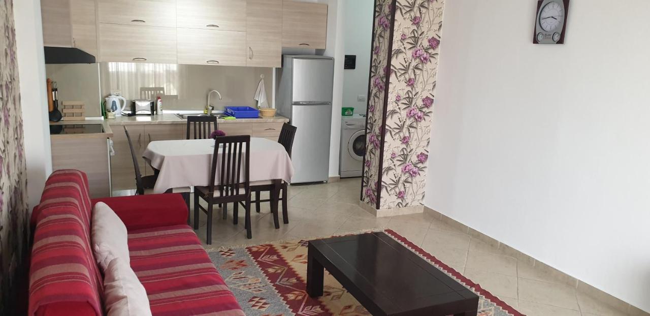 Comfort Apartments Fier Eksteriør billede