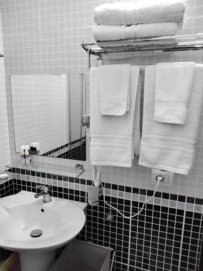 Comfort Apartments Fier Eksteriør billede