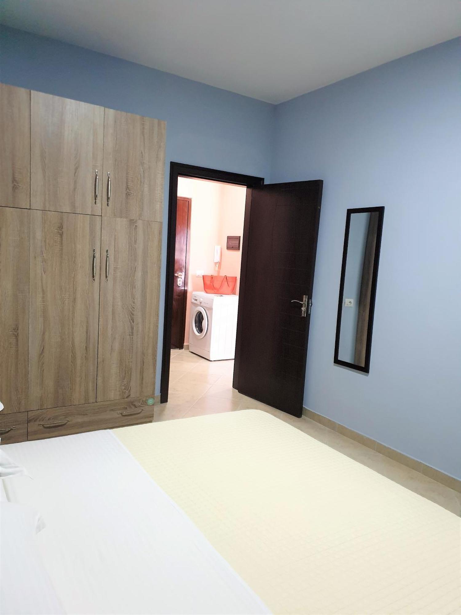 Comfort Apartments Fier Eksteriør billede